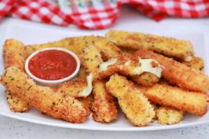 Homemade Mozzarella Cheese Sticks