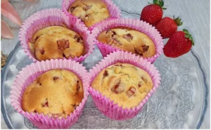 Air Fryer Strawberry Muffins